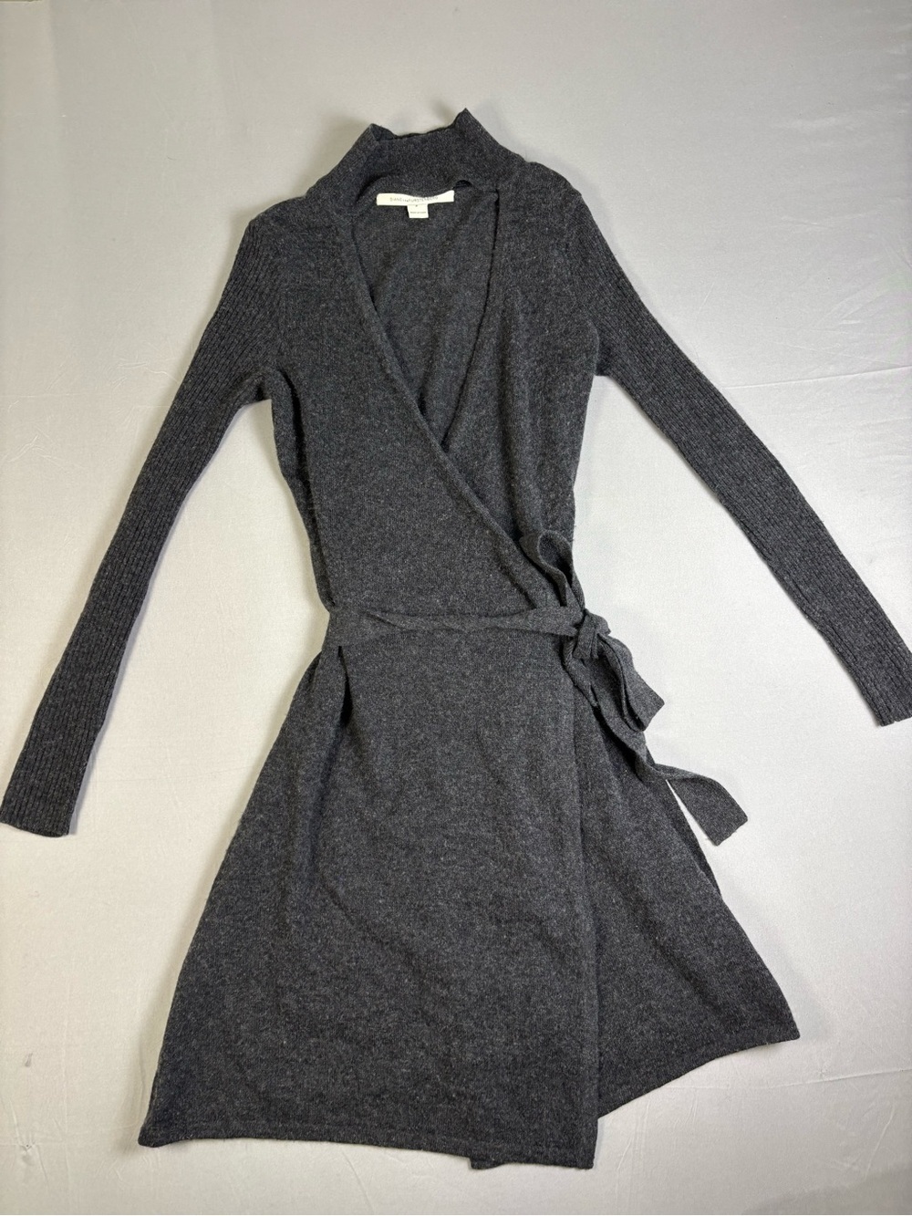 Diane Von Furstenberg Cashmere and Wool Charcoal Wrap Knit Long Sleeve Dress XS - Picture 2 of 11